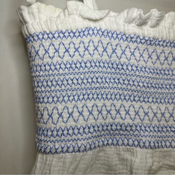 Free People Smock It To Me Tube Top. Size: Medium.
100% Cotton. - Picture 3 of 7